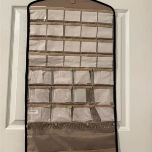 Hanging Pocket Organizer - Tan and White